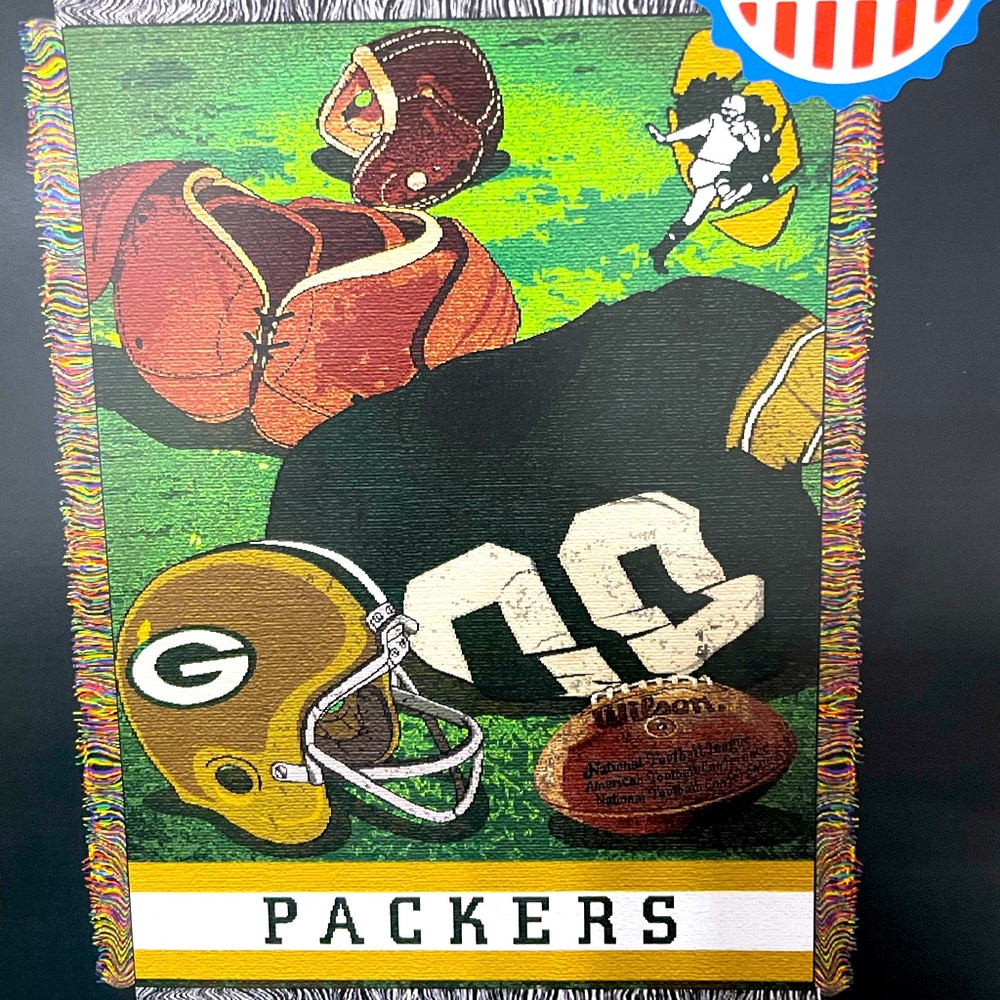 Retro Green Bay Packers woven throw